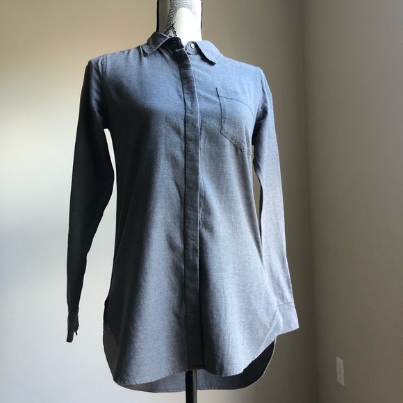 Aritzia Babaton The Group Reno Button front shirt - Picture 7 of 16